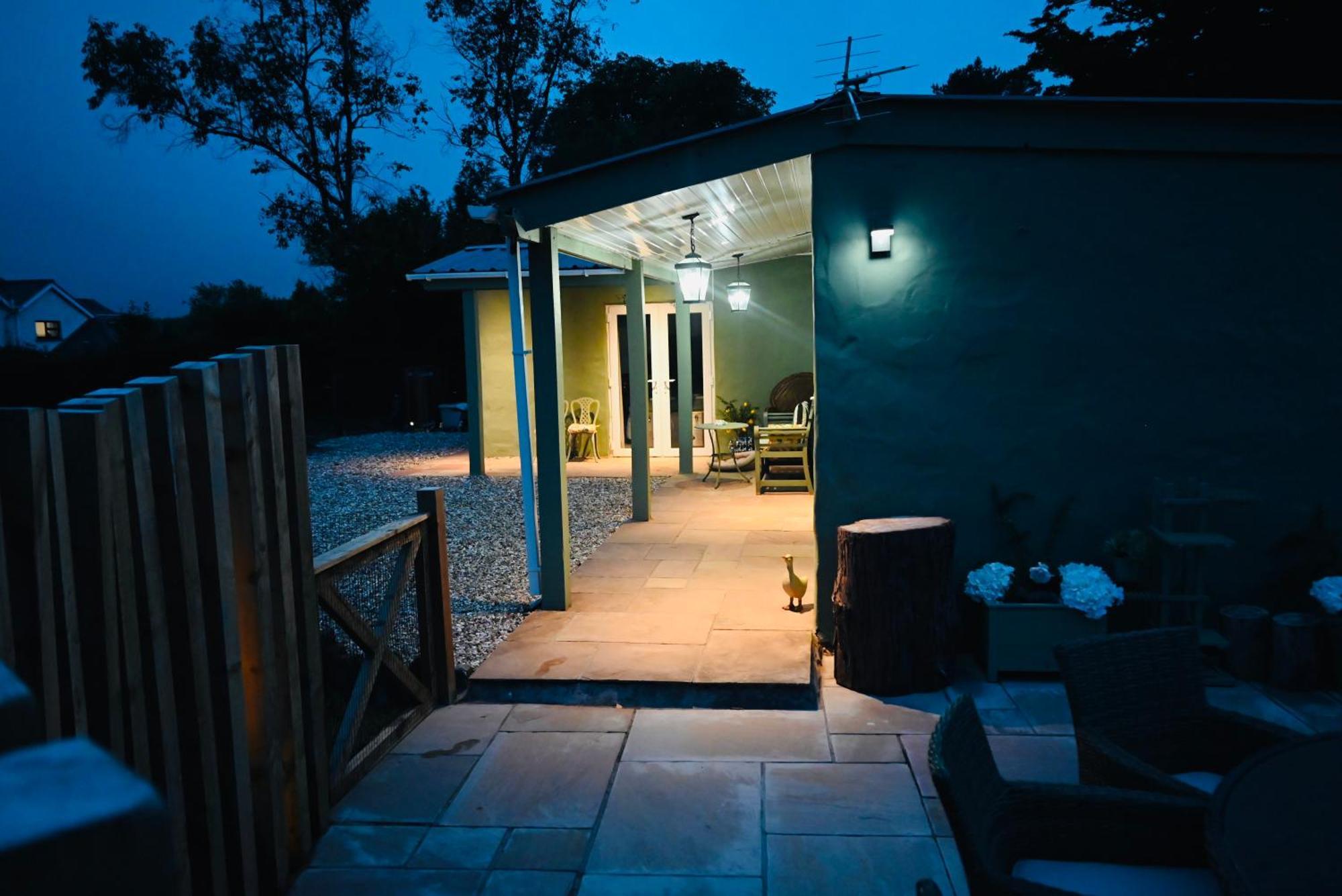 Villa The Stables Hideaway Llanelli Exterior foto